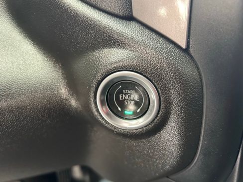 Used 2024 GMC Sierra 2500 Pro w/ Convenience Package image 35