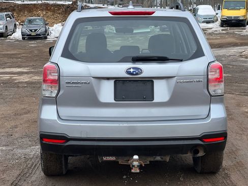 Used 2018 Subaru Forester 2.5i w/ Alloy Wheel Package image 5
