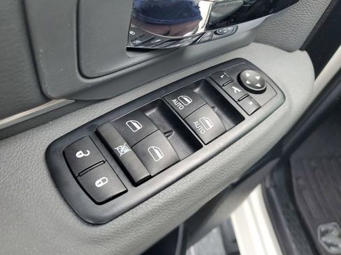 Used 2016 RAM 1500 Lone Star image 19