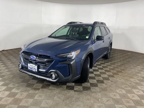 Certified 2025 Subaru Outback Onyx Edition XT image 11