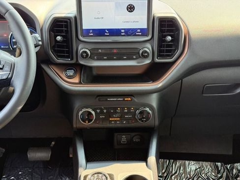Certified 2024 Ford Bronco Sport Outer Banks AWD/4WD image 13
