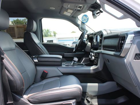 Used 2024 Ford F150 Lariat w/ Equipment Group 502A High AWD/4WD image 33
