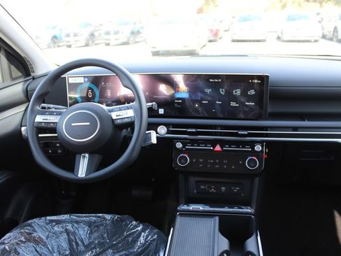 New 2026 Hyundai Tucson SEL image 18