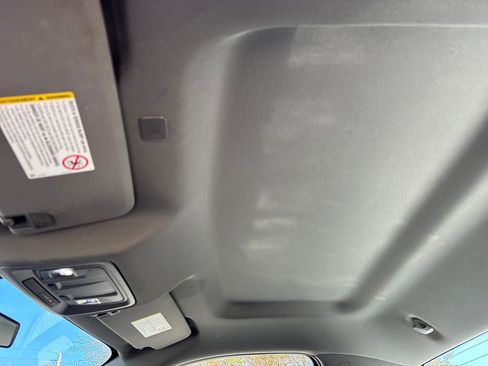 Used 2022 GMC Sierra 2500 Pro w/ Fleet Convenience Package image 22