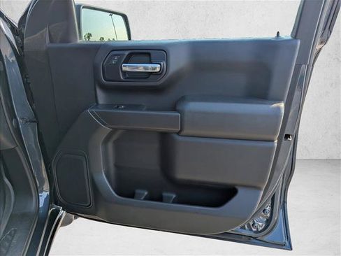 Used 2020 Chevrolet Silverado 1500 Custom w/ Custom Value Package AWD/4WD image 24