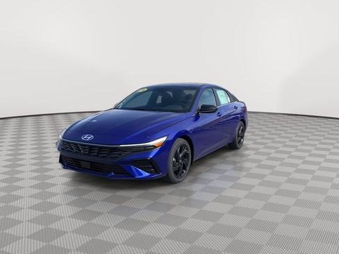 New 2026 Hyundai Elantra SEL Sport Premium image 4