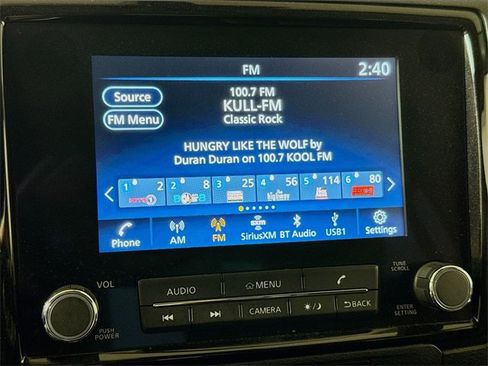 Used 2023 Nissan Frontier SV image 12