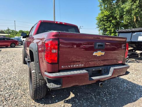 Used 2017 Chevrolet Silverado 1500 LT w/ All Star Edition AWD/4WD image 3
