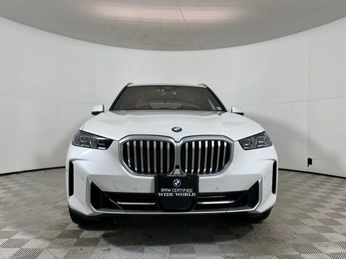 Certified 2024 BMW X5 xDrive40i w/ Executive Package image 2