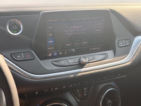 Used 2020 Chevrolet Blazer LT FWD image 23