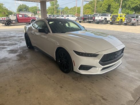 New 2025 Ford Mustang Coupe image 3