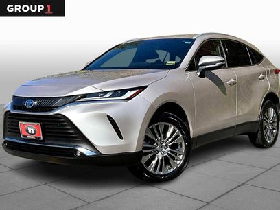 Certified 2024 Toyota Venza XLE