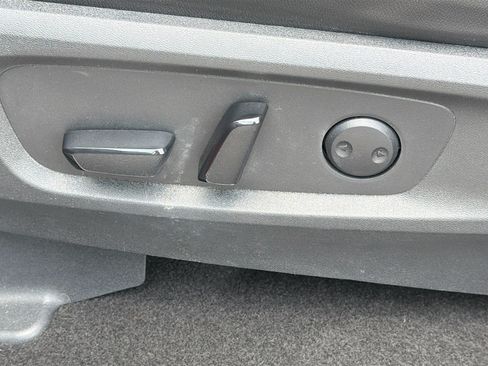 Used 2023 Nissan Pathfinder Rock Creek AWD/4WD image 25