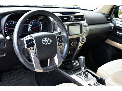 Used 2015 Toyota 4Runner SR5 Premium AWD/4WD image 13