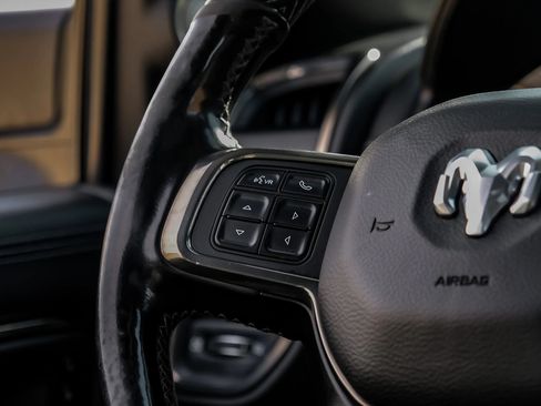 Used 2020 RAM 2500 Limited AWD/4WD image 23