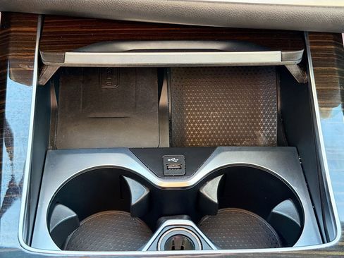 Used 2024 BMW X7 xDrive40i image 34