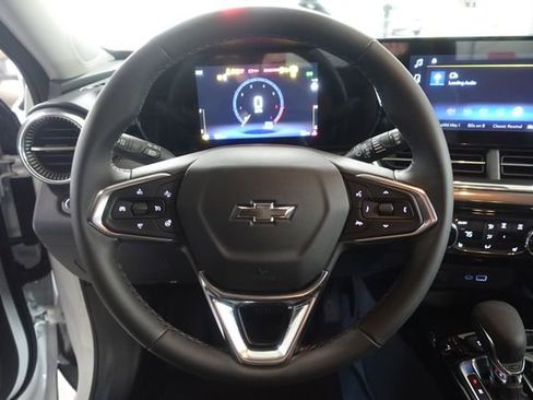 New 2026 Chevrolet Trax ACTIV FWD image 12