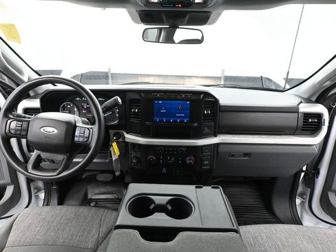 Used 2024 Ford F350 XLT w/ FX4 Off-Road Package image 24