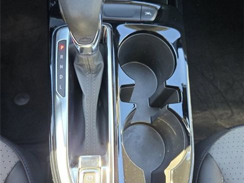 Used 2025 Chevrolet Trax LT image 21