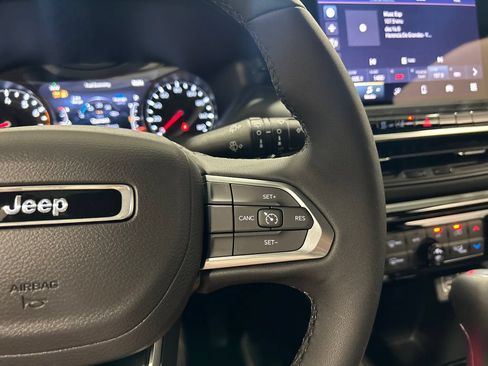 New 2026 Jeep Compass Latitude AWD/4WD image 20