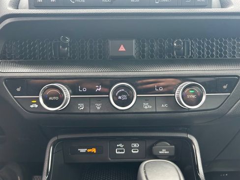 Used 2025 Honda CR-V Sport image 19