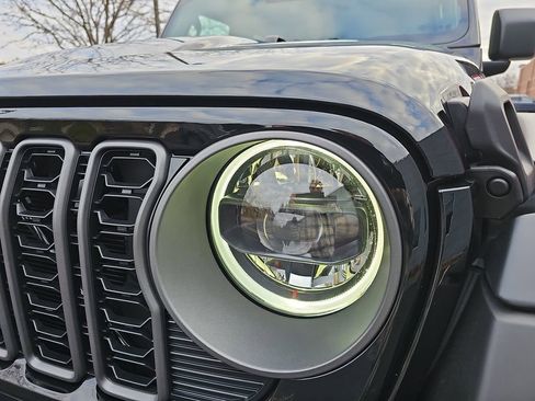 New 2026 Jeep Wrangler Rubicon w/ Safety Group image 29