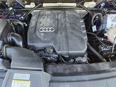 Certified 2022 Audi Q5 2.0T Premium w/ Convenience Package image 39