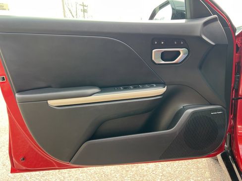 Certified 2025 Kia K4 GT-Line w/ GT-Line Premium Package image 11