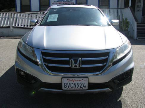 Used 2013 Honda Crosstour EX-L image 3