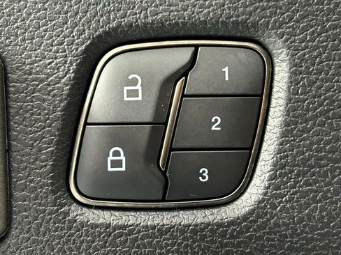 Used 2020 Ford F150 Raptor w/ Equipment Group 802A Luxury image 41