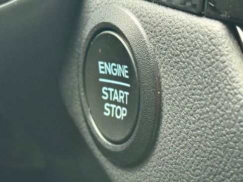 Certified 2023 Ford Escape ST-Line Select AWD/4WD image 15