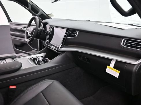 New 2026 Jeep Grand Wagoneer Limited AWD/4WD image 20