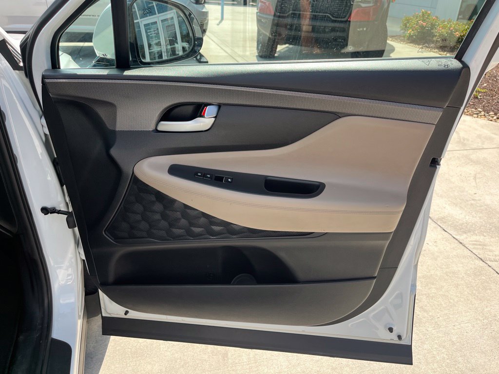 Used 2019 Hyundai Santa Fe SEL FWD image 28