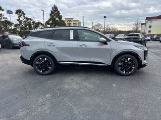 New 2026 Kia Sportage SX video 2