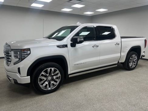 Used 2023 GMC Sierra 1500 Denali w/ Denali Reserve Package image 6