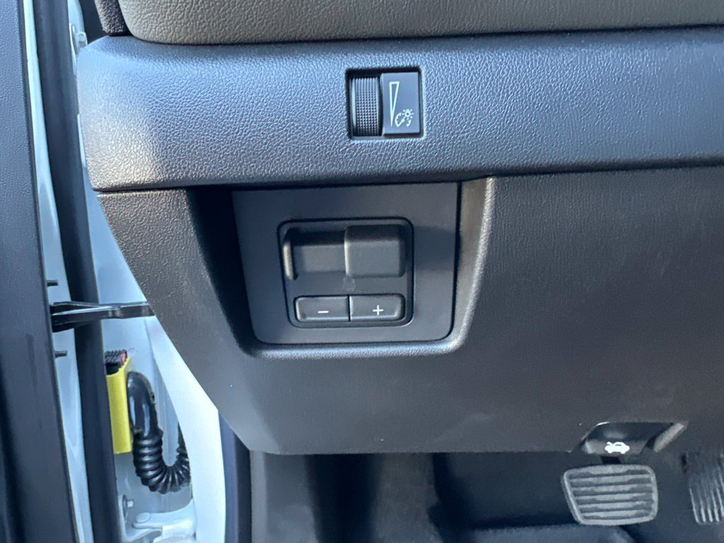 New 2026 Chevrolet Colorado ZR2 AWD/4WD image 14