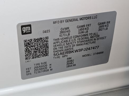 Used 2023 Buick Enclave Essence w/ Experience Buick Package FWD image 37