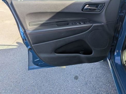 Used 2024 Dodge Durango GT image 10