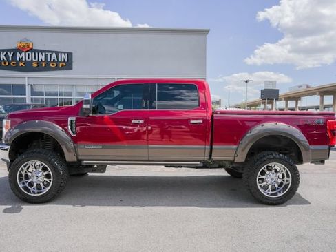 Used 2017 Ford F250 King Ranch w/ King Ranch Ultimate Package AWD/4WD image 14