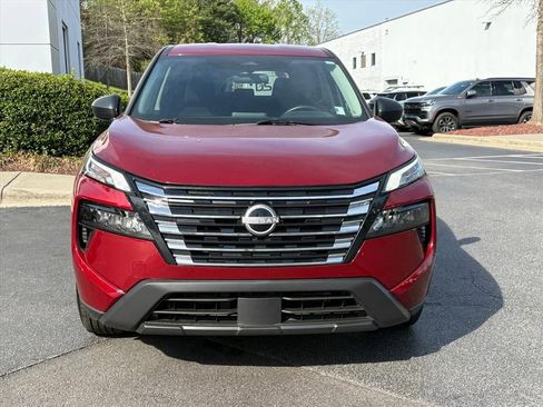 Certified 2025 Nissan Rogue S AWD/4WD image 4