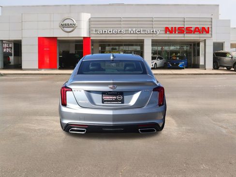 Used 2025 Cadillac CT5 Premium Luxury image 4