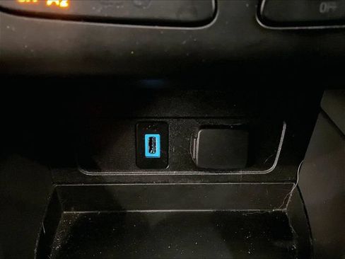 Used 2018 Ford Escape SE AWD/4WD image 32