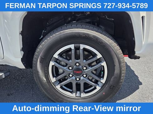 Used 2024 Toyota Tacoma TRD Sport AWD/4WD image 15