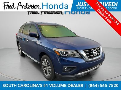 Used 2020 Nissan Pathfinder SV