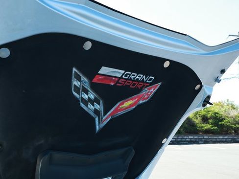Used 2017 Chevrolet Corvette Grand Sport RWD image 3