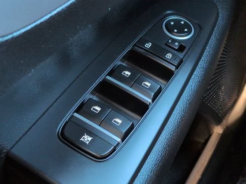 Used 2024 Kia Forte LXS FWD image 20