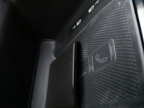 Used 2023 Volkswagen ID.4 Pro S AWD/4WD image 31