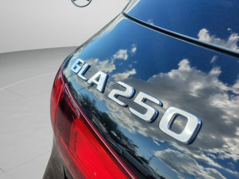 Certified 2023 Mercedes-Benz GLA 250 image 7