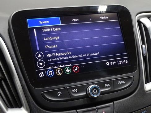 Used 2022 Chevrolet Malibu LT image 31