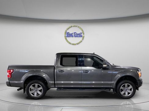 Used 2018 Ford F150 XLT w/ Equipment Group 302A Luxury AWD/4WD image 5